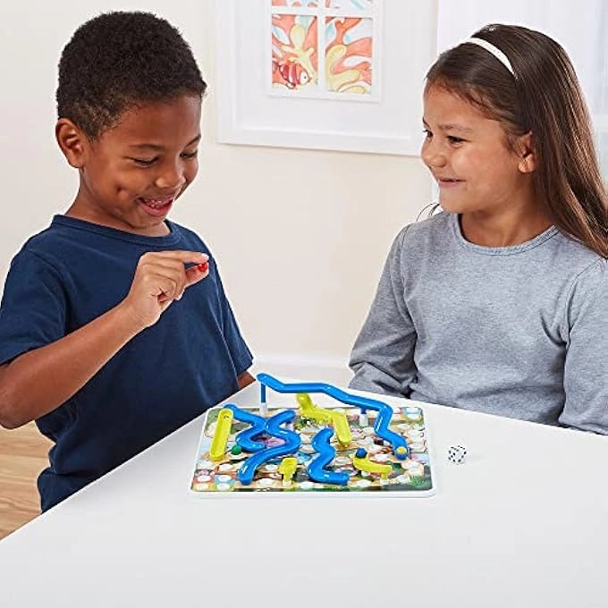 3D Snakes & Ladders