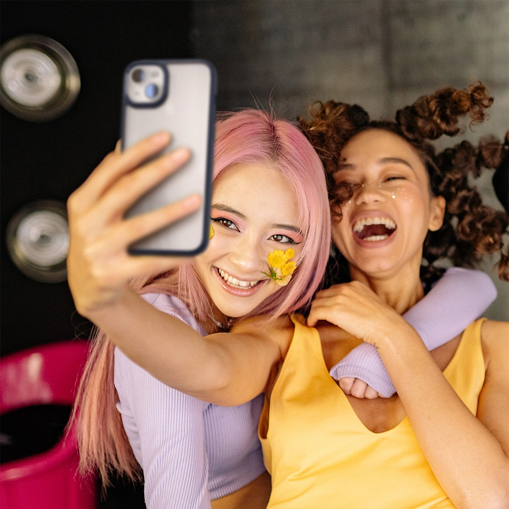 Crystal Slot Case for iPhone 15