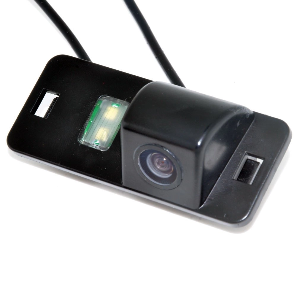 Car Rearview Camera - 728 x 512 pixels
