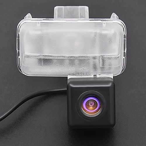 Rear View Reverse Backup Tracks Camera - 728 x 512