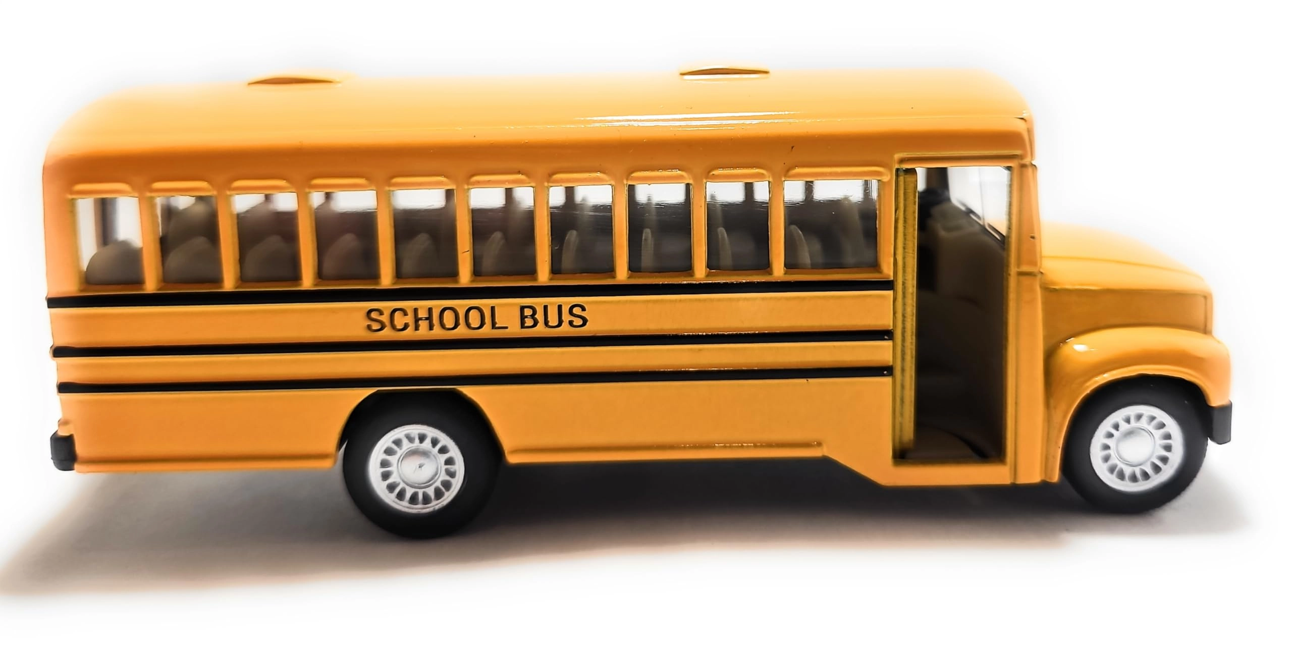 School Bus - 1:24 1 pcs