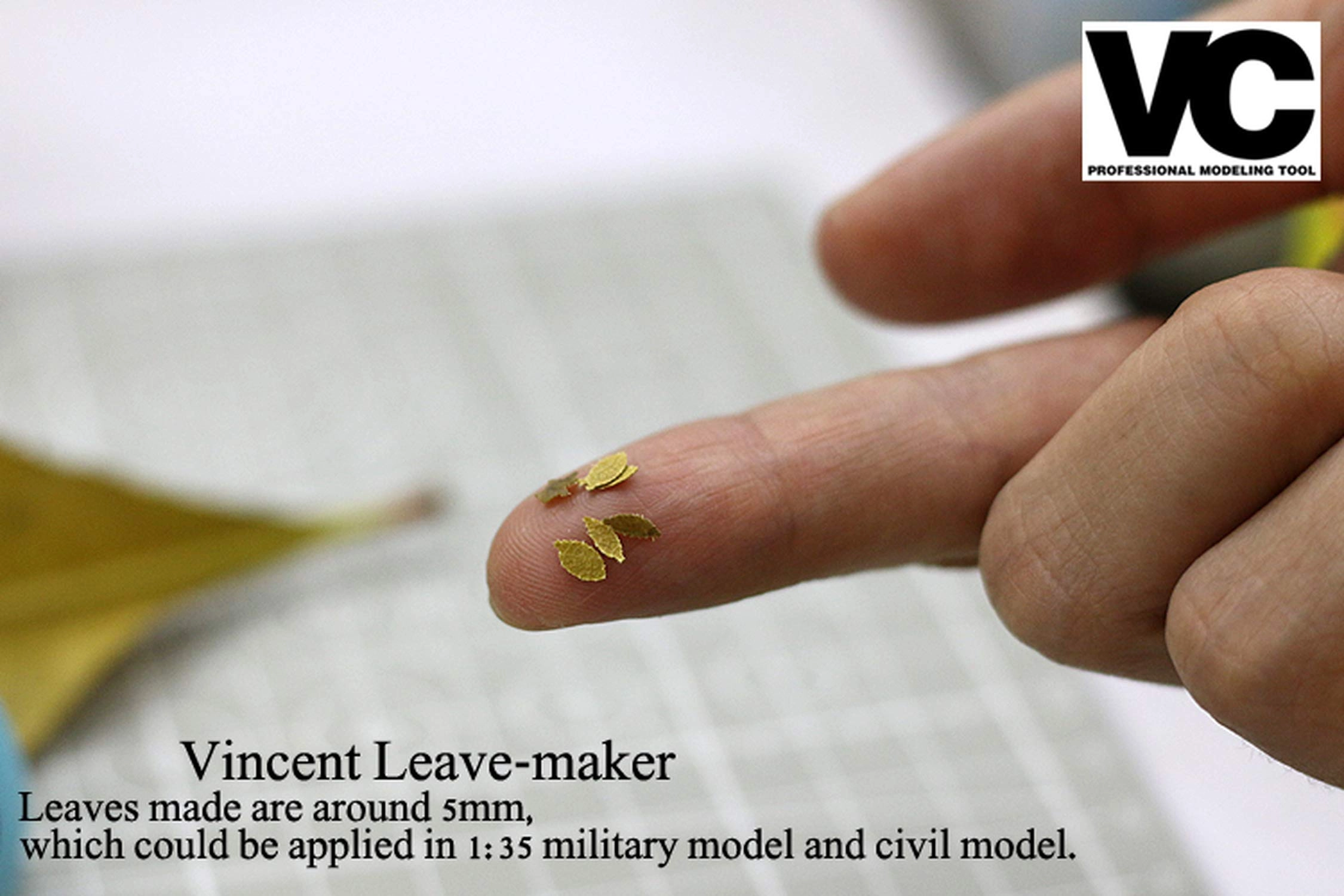 4 in 1 leaf punch - 1/35