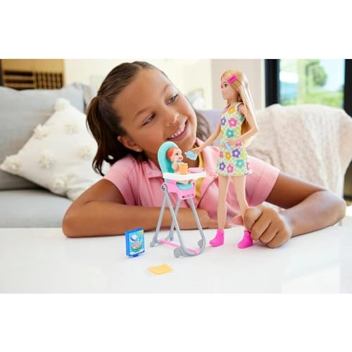 Skipper Babysitters Inc Playset - Plastic Blonde Ages 3+ Set
