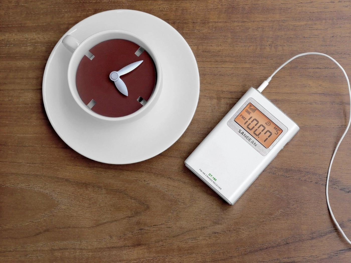 DT-160 - AM/FM Stereo Pocket Radio