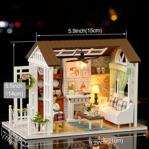 Miniature Dollhouse Kit - Holiday Time 0.04