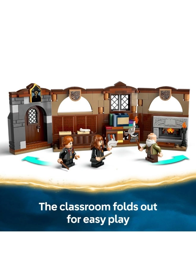Harry Potter Hogwarts Castle: Charms Class (76442)
