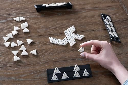 Triominos: Tour Edition