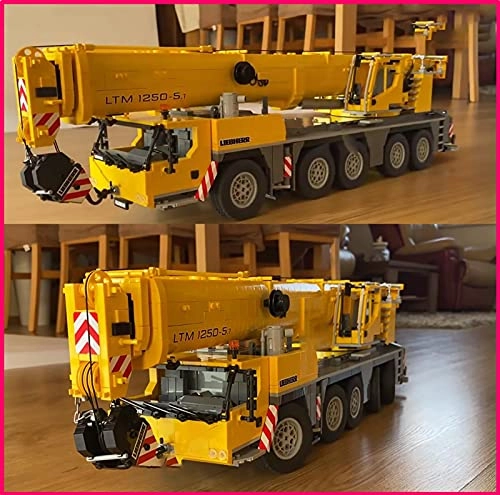 Technology 1250 Crane - 4595 pcs Remote Controlled with Motors