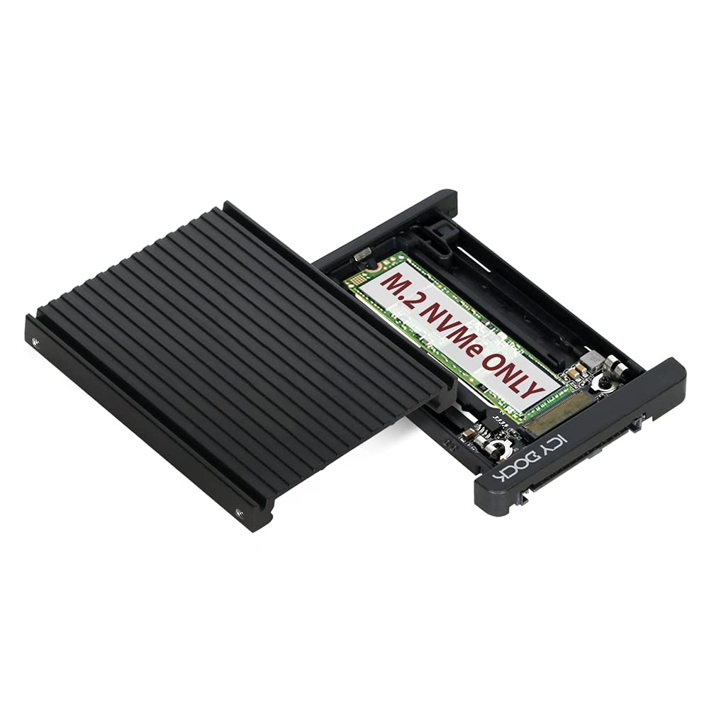 Icy Dock MB705M2P-B - M.2 to U.2 NVMe Converter with Heatsink