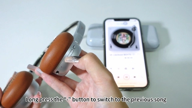 R1 Wireless Headphone