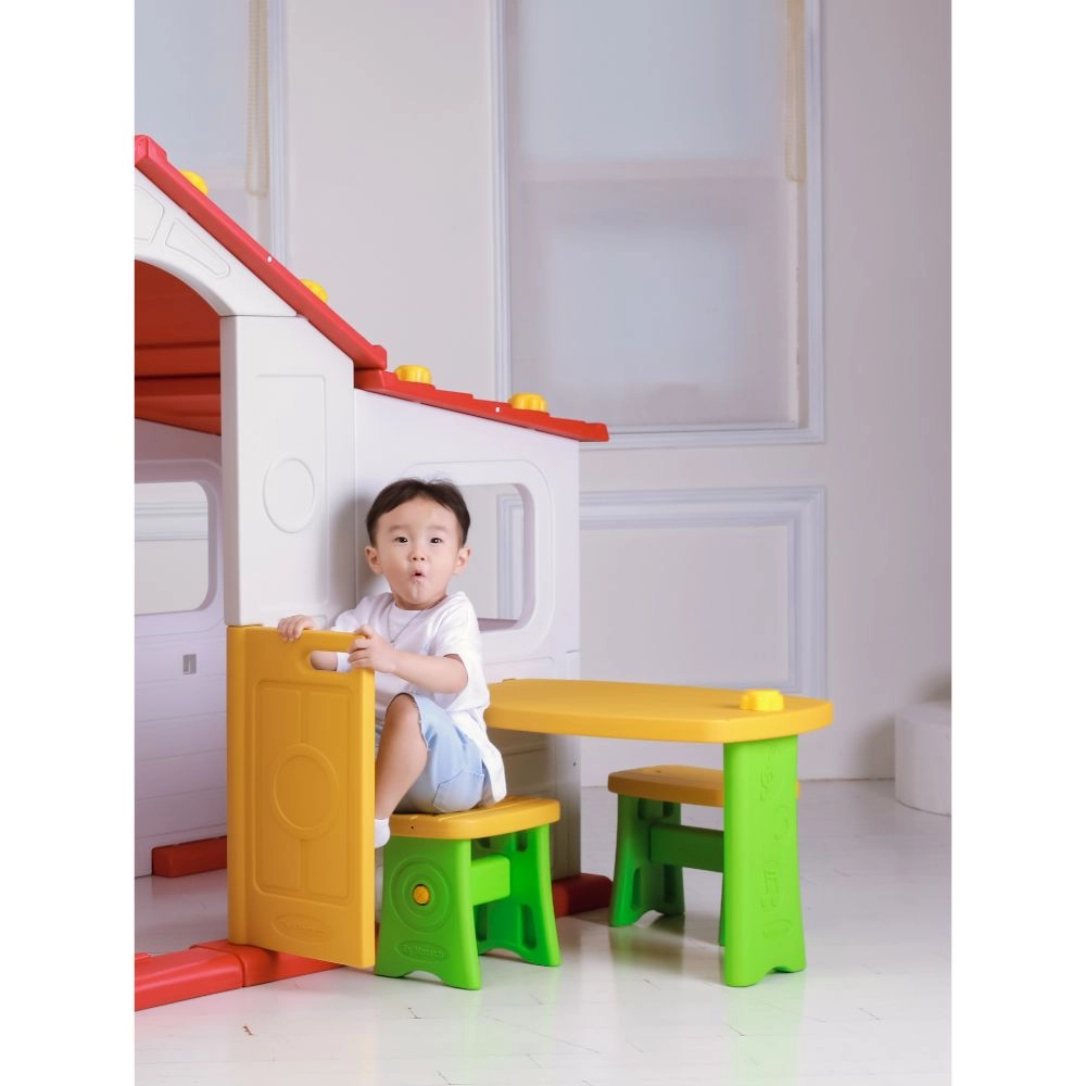 Tomo Big Playhouse - Table & Chairs UV-Protected Plastic