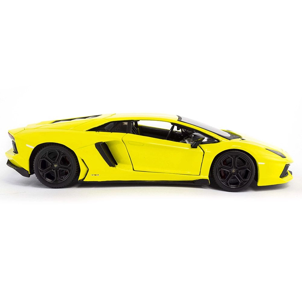 Lamborghini Aventador LP 700-4 - 1:24