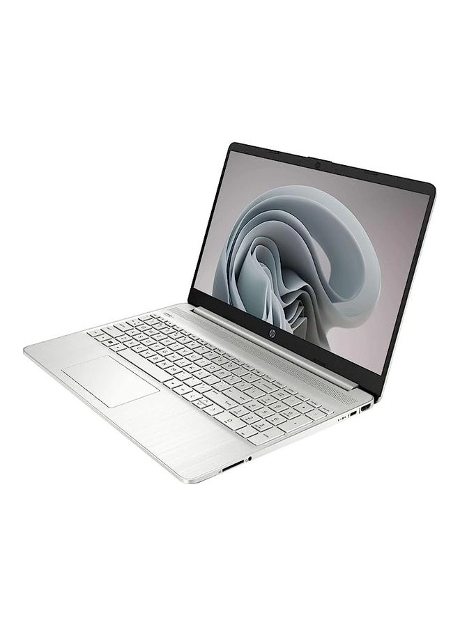 15-dy2703dx - 15.6'' Core i5-1135G7 32GB DDR4 1000GB SSD