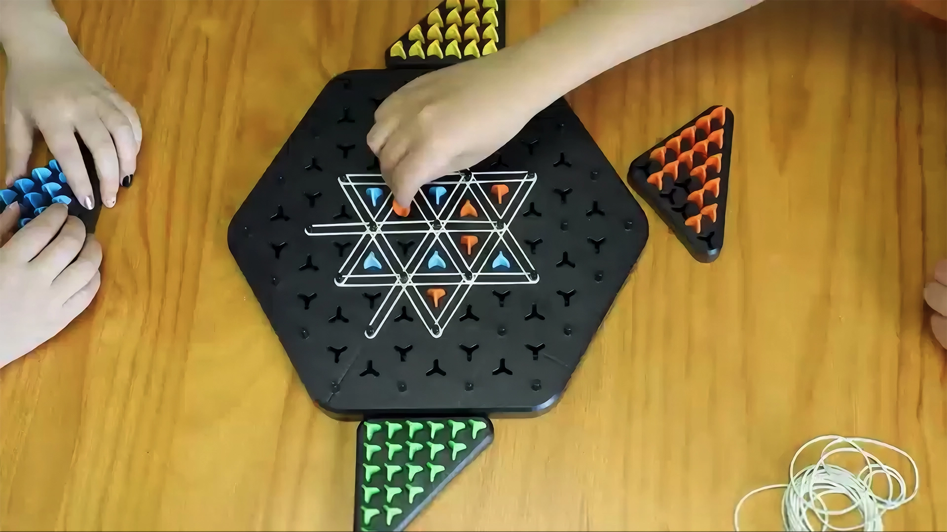 Chain Triangle Chess Game: Fantasy