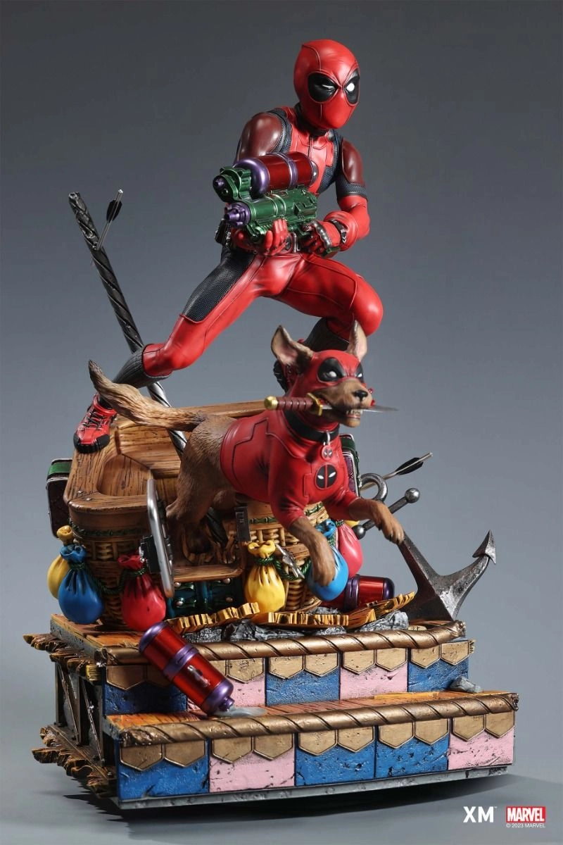 Kidpool and Dogpool Statue