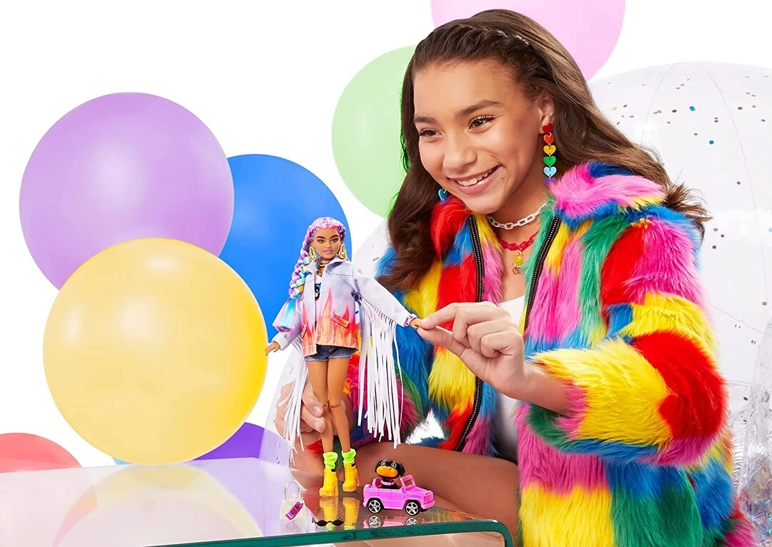 Barbie Extra - Rainbow Braids