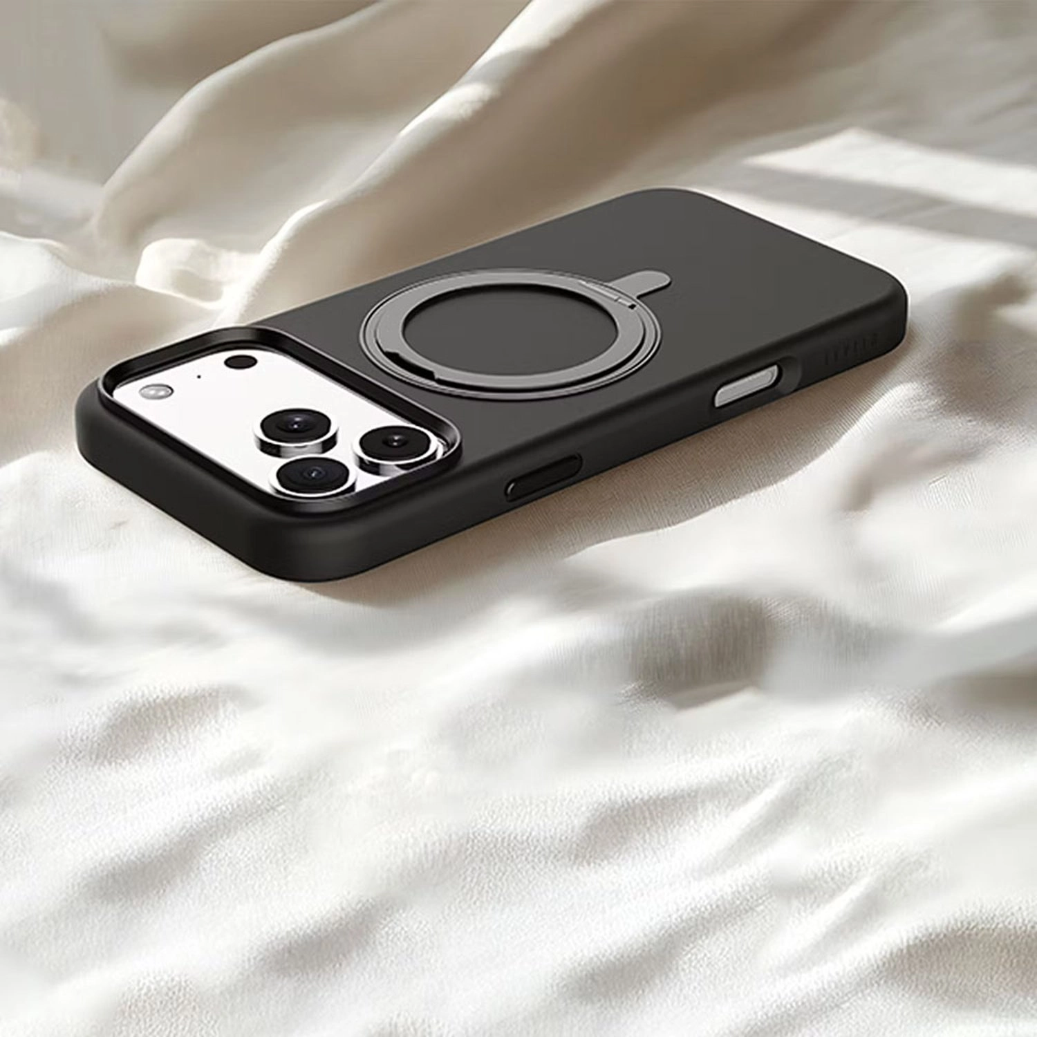 Iris Pro Silicone Case with MagSafe for iPhone 17 Pro Max