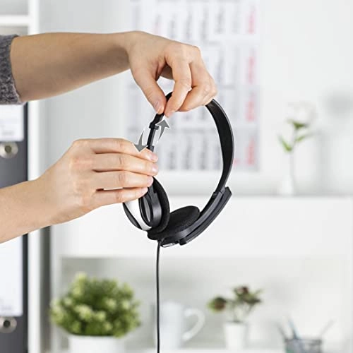 HS200 Wired Headset