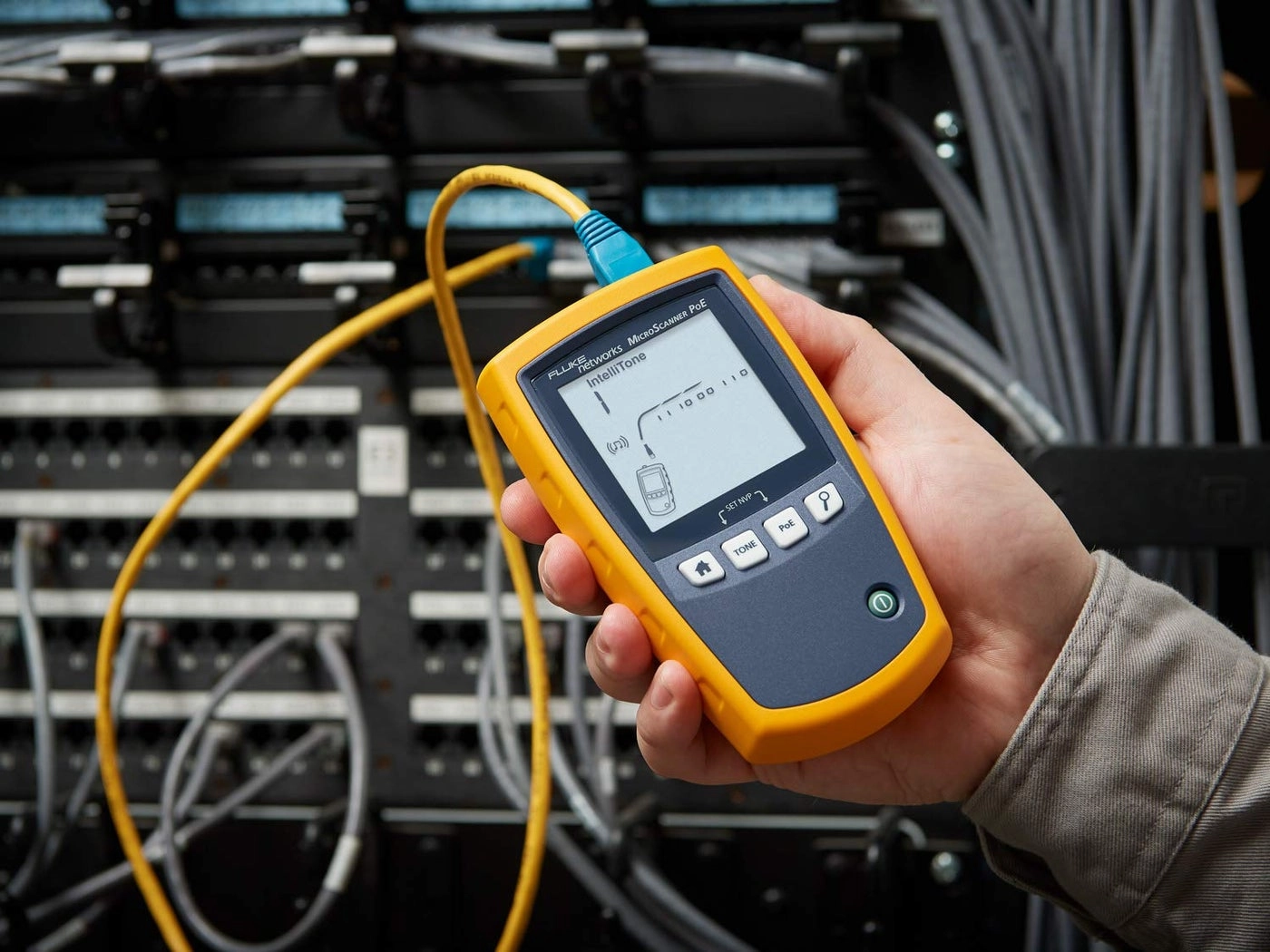 MS-POE MicroScanner - 90W 802.11a/b/g/n/ac/ax 10G