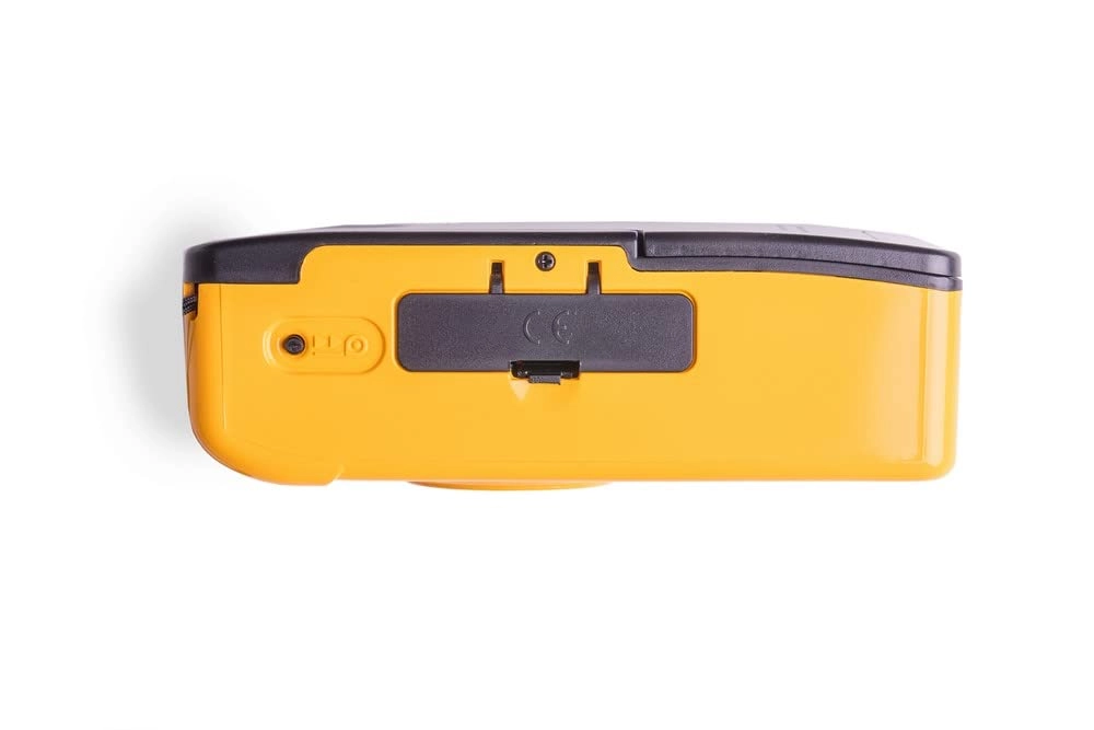 M38 - 35mm Built-In Flash Yellow
