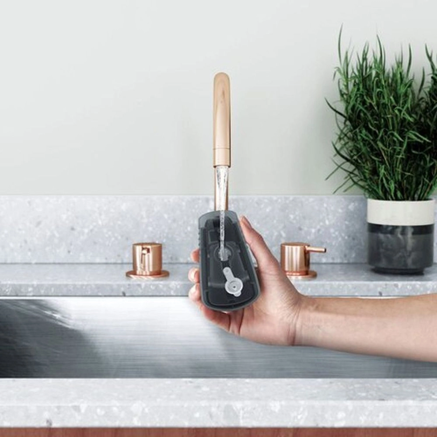 E6GS1-12EG - 1200 Watt 20 g/min Grey