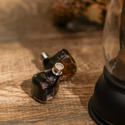 Da Vinci Wired Earbud