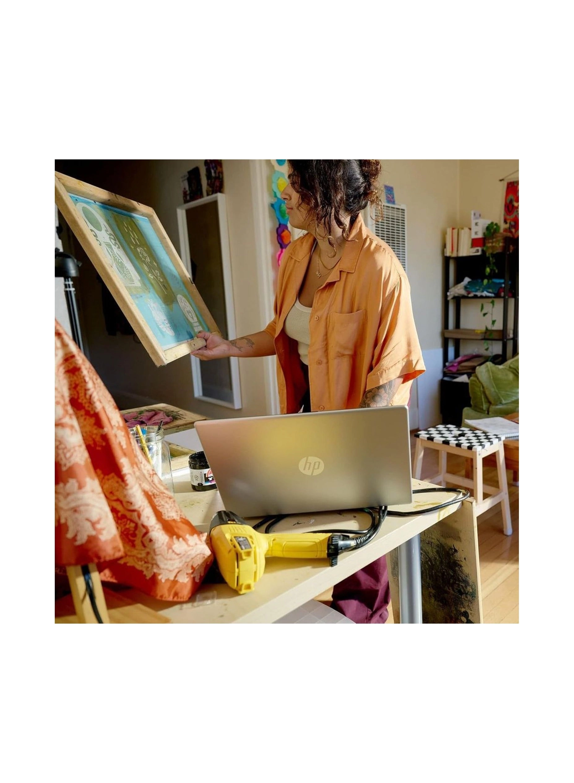 Envy 15-FD0012NR - 15.6'' Core i5-1334U 8GB DDR4 512GB SSD