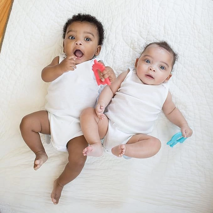 Flexees Friends Fox Teether - 100% silicone