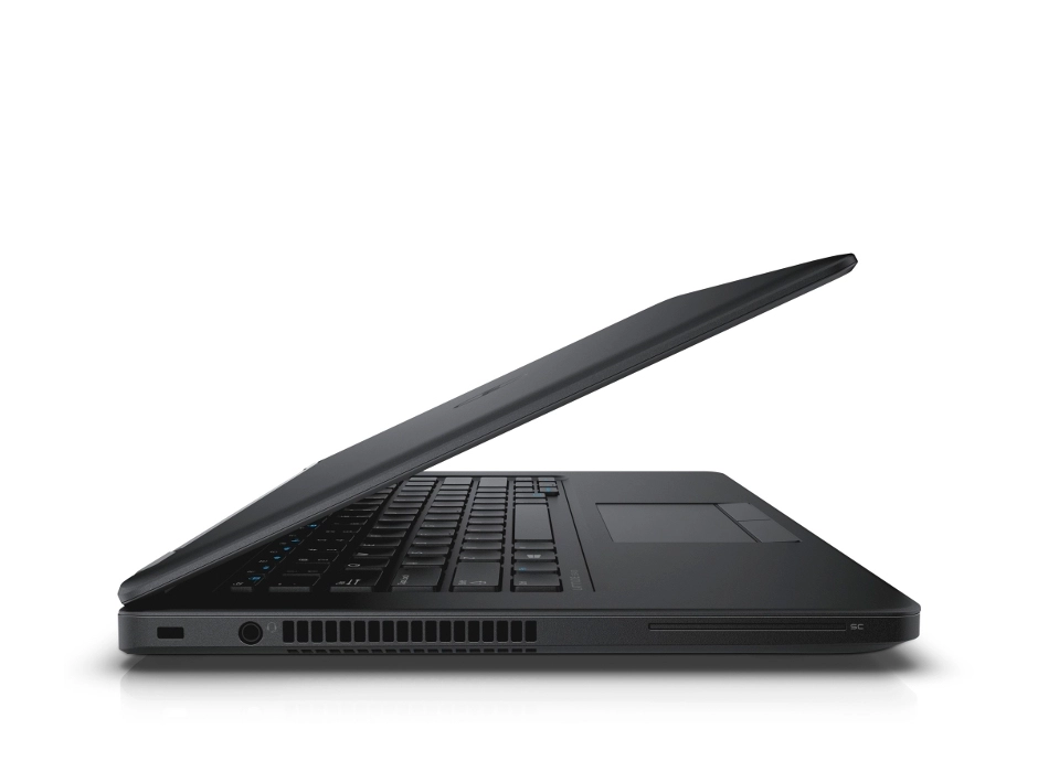 Latitude 5450 - 14.1'' Core i3-5th Gen 8GB DDR4 256GB SSD