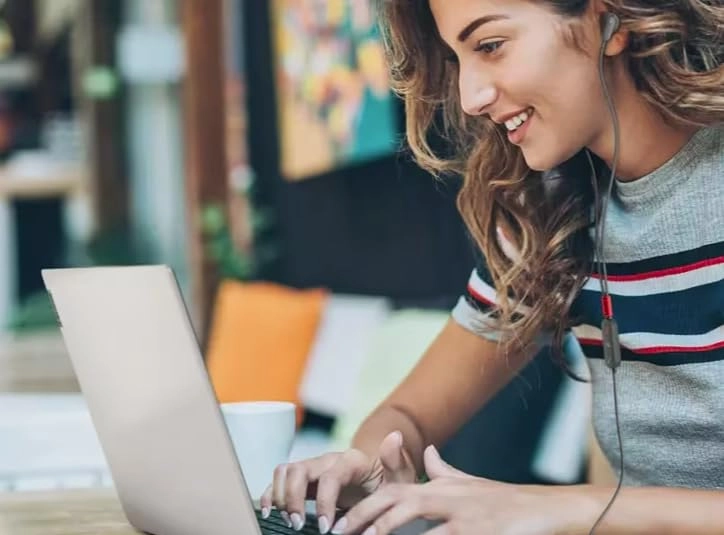 Ideapad 1 14IGL7 82V70082 - 14'' Celeron N4020 4GB DDR4 256GB SSD