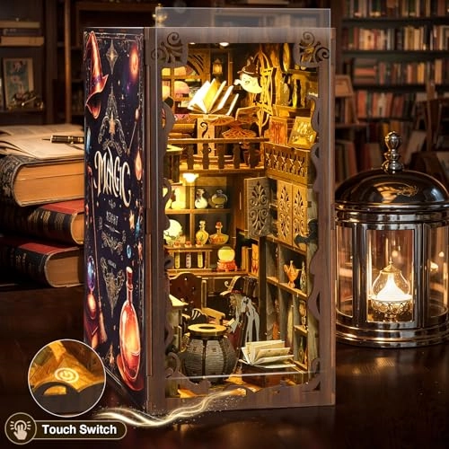 Magic Night Book Nook Kit - 14+ years 308 pcs