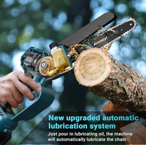 Mini Chainsaw - 900 W