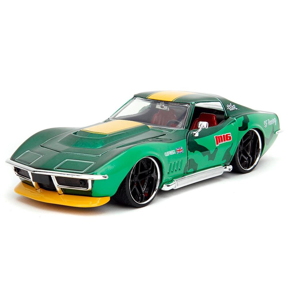 Street Fighter 1969 Chevy Stingray Corvette with Cammy Figure - 1:24