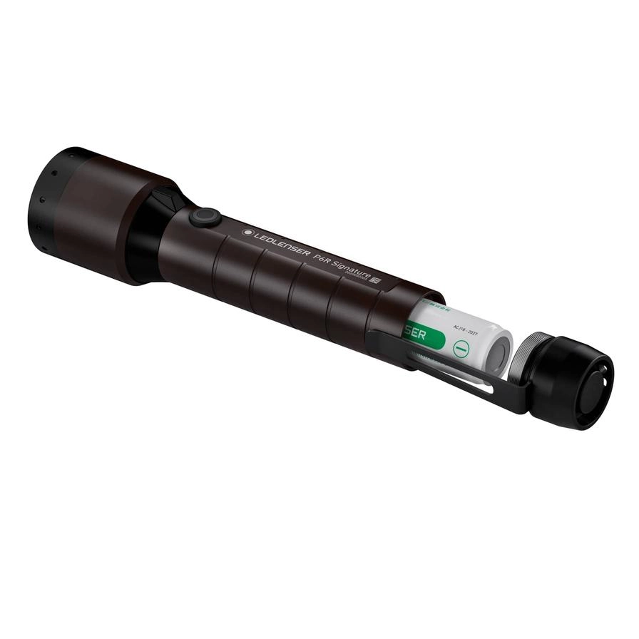 P6R Signature Flashlight Rechargeable (1400lm)