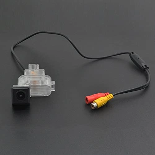 Rear View Reverse Backup Tracks Camera - 728 x 512