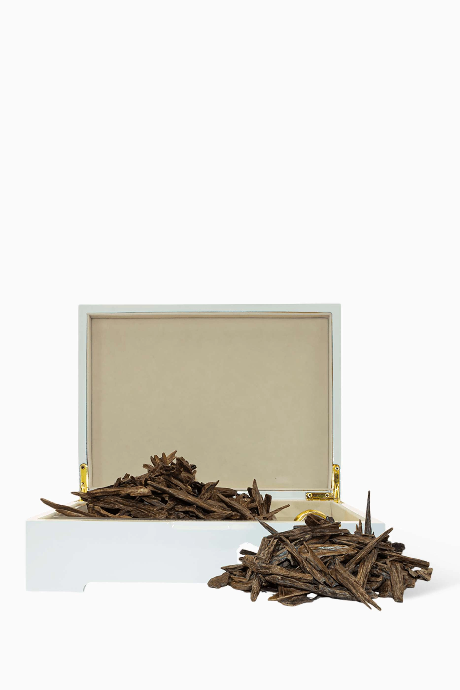 Raw Hindi Agarwood Gift Box