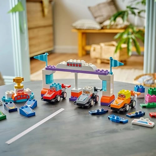 DUPLO Town F1 Team Race Cars & Drivers - 2 Plus Year multicolor