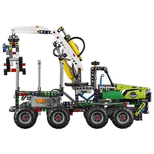 Technic Forest Machine 42080 - 2-in-1 Power Functions motor