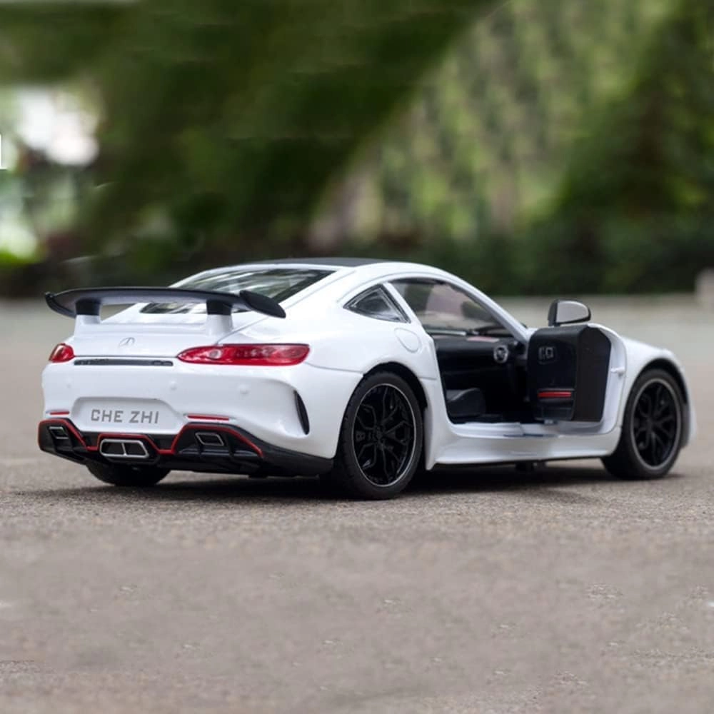 AMG GTR - 1:24 1 Count