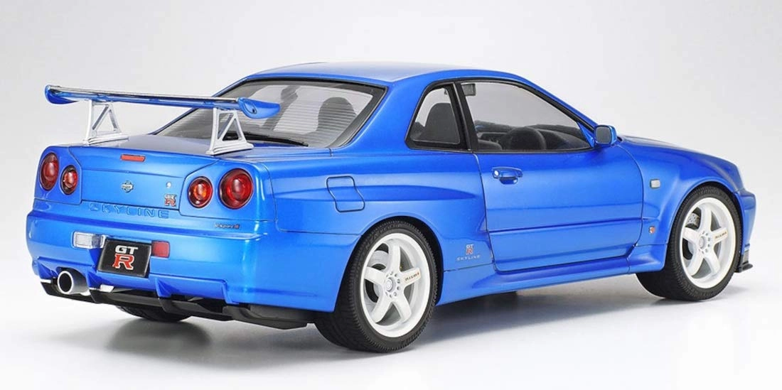 Nissan Skyline GT-R R34 V-Spec II Model Kit (24258) - 1:24