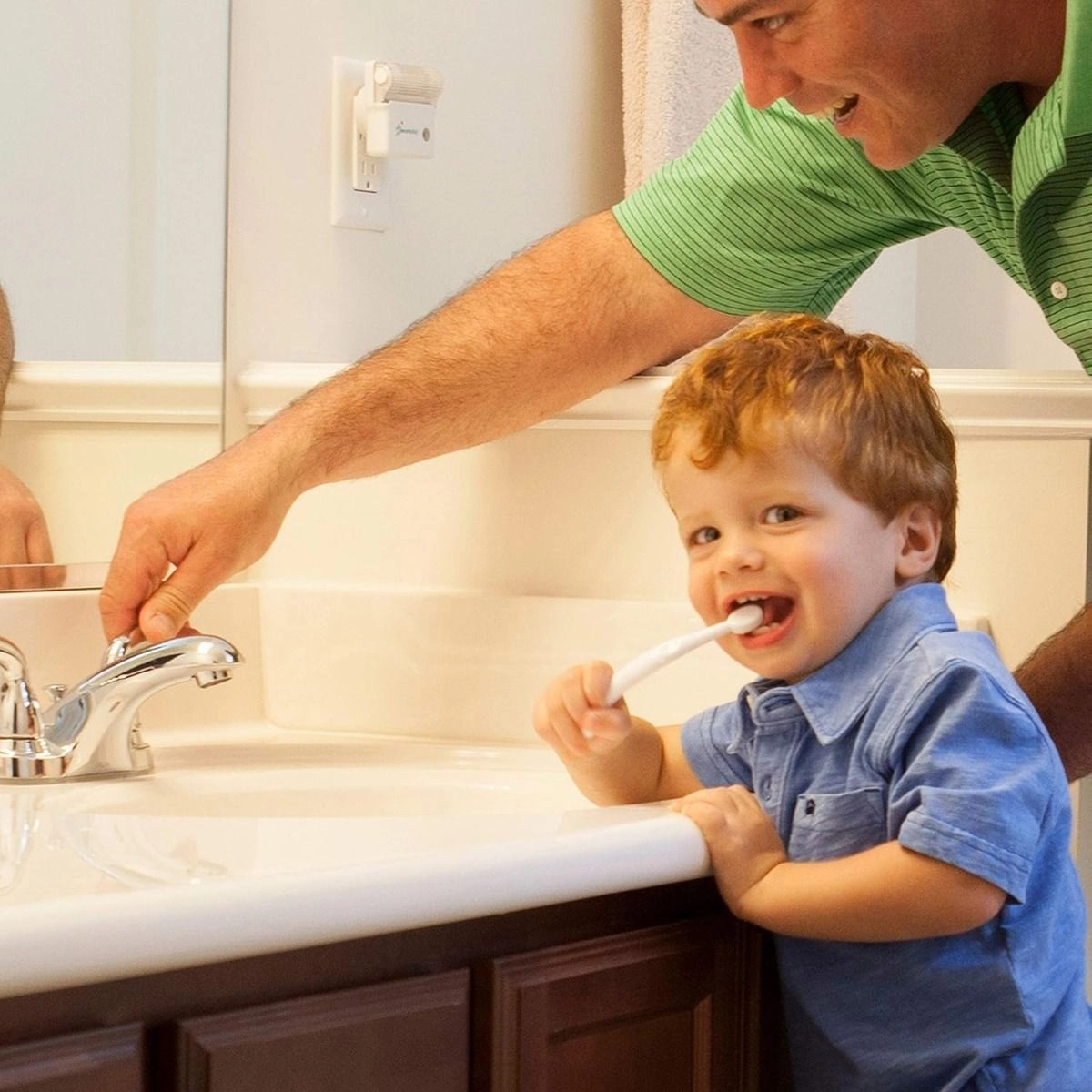 Toothbrush Set - 3 Stage White