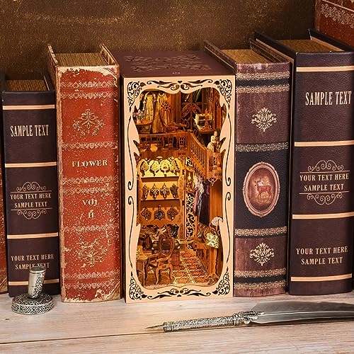 Book Nook Kit - Duchess's Cloakroom