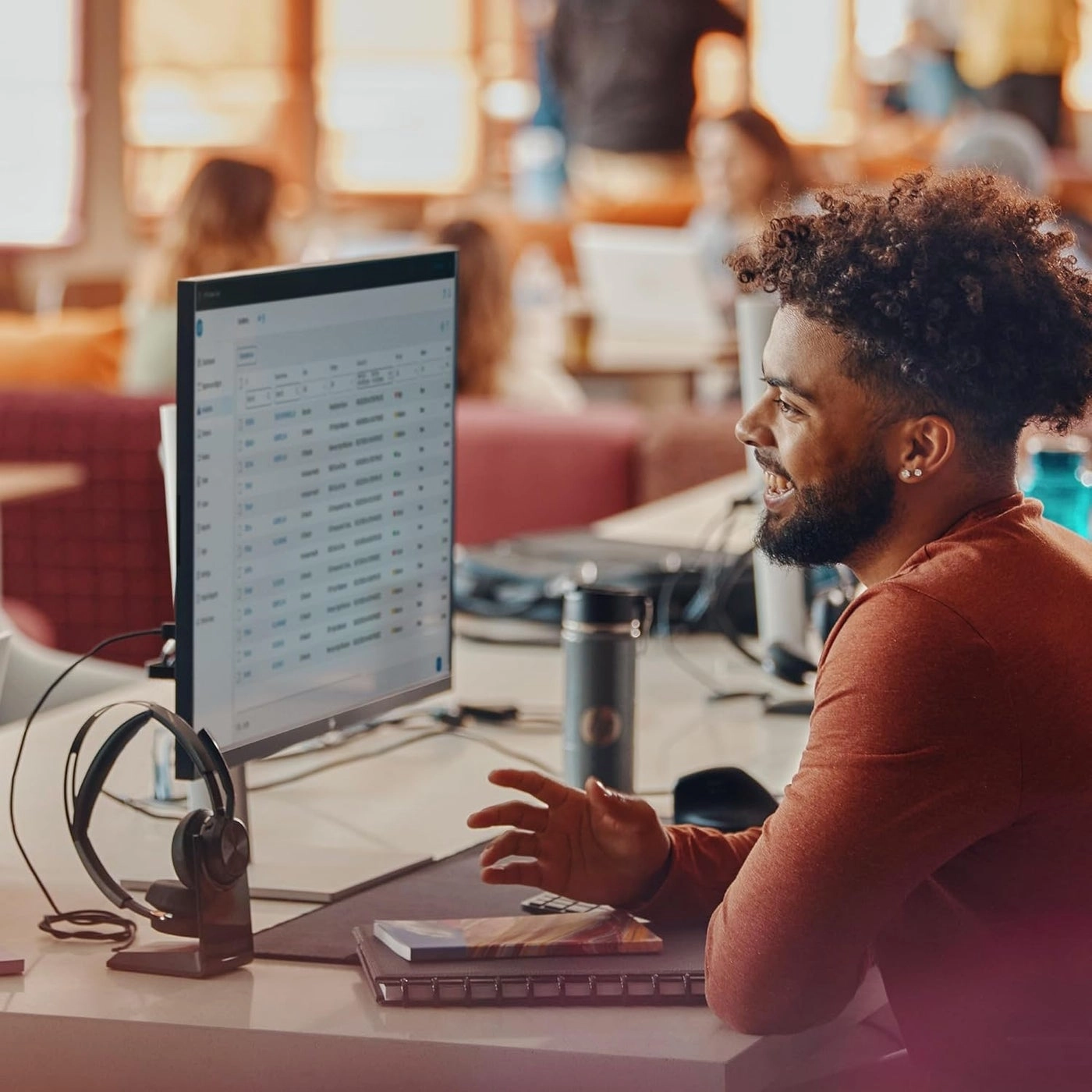 Voyager Focus 2 Wireless Headset