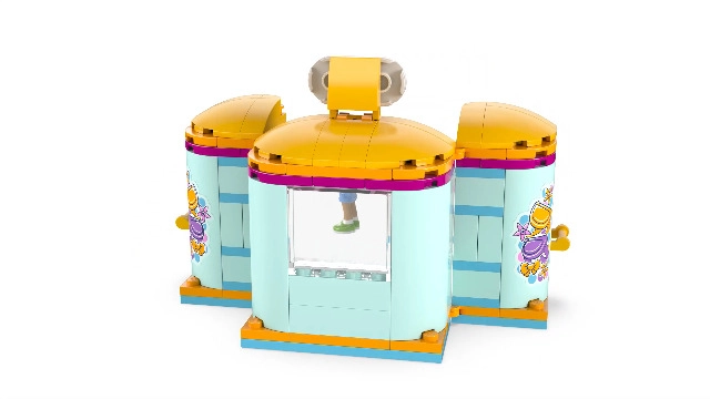 Friends Tiny Accessories Store (42608) - 6 years and up