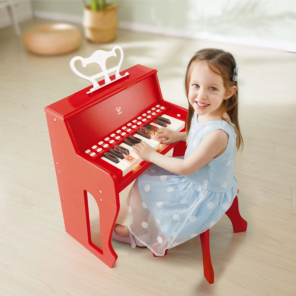 Learn with Lights Piano - six stylized accompanying tunes 3 +