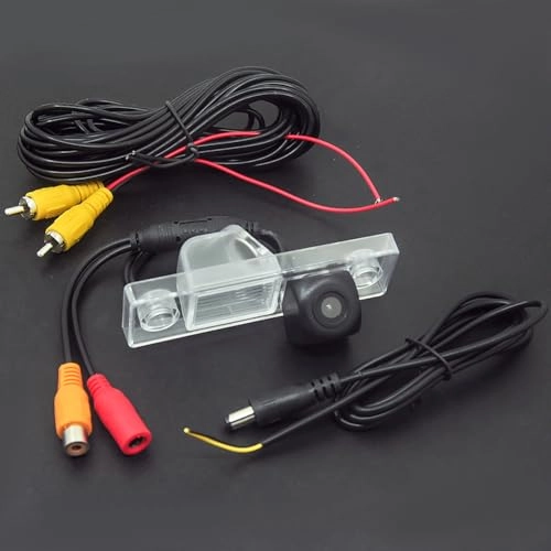 Rear View Reverse Backup Tracks Camera - 728 x 512