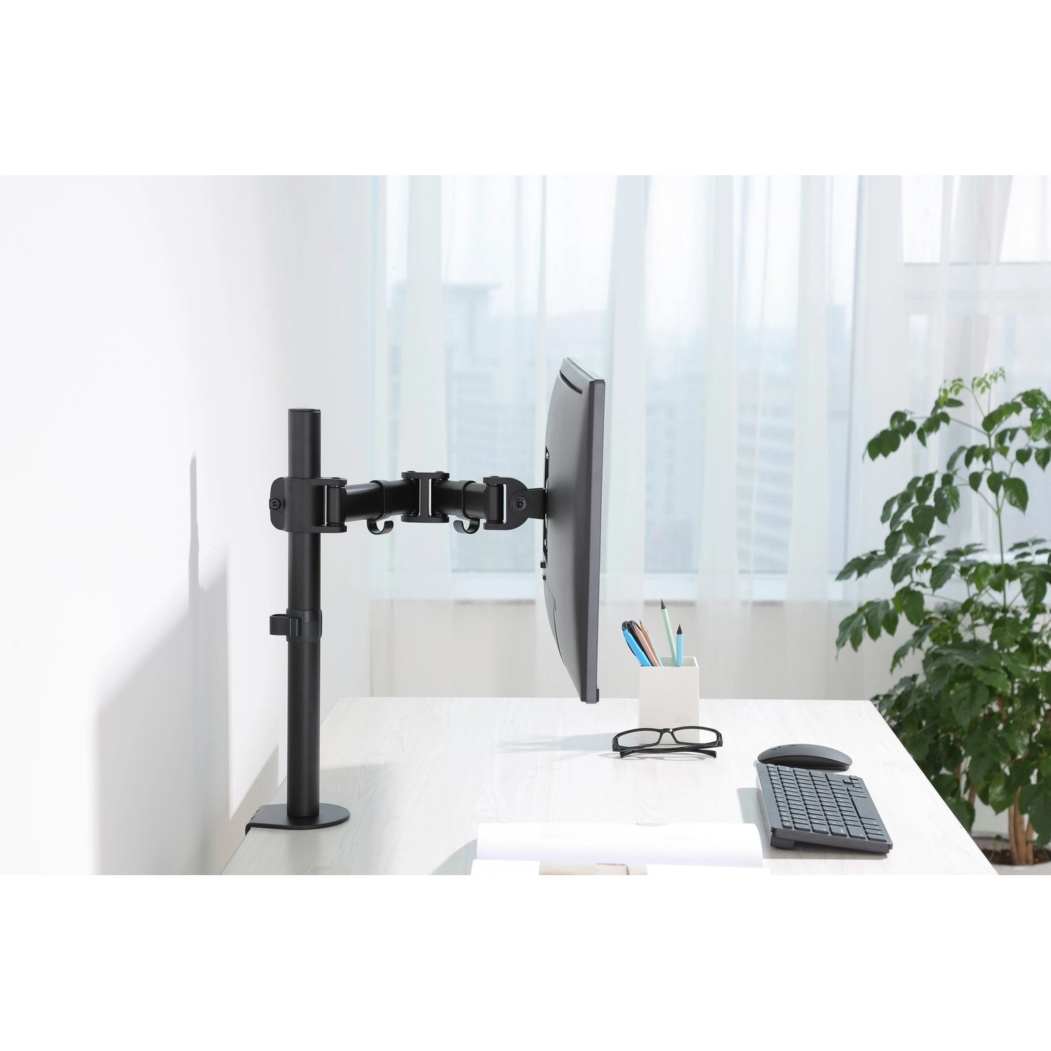 Skill Tech Articulating Desktop Mount - 27 inch 100|100;75|75