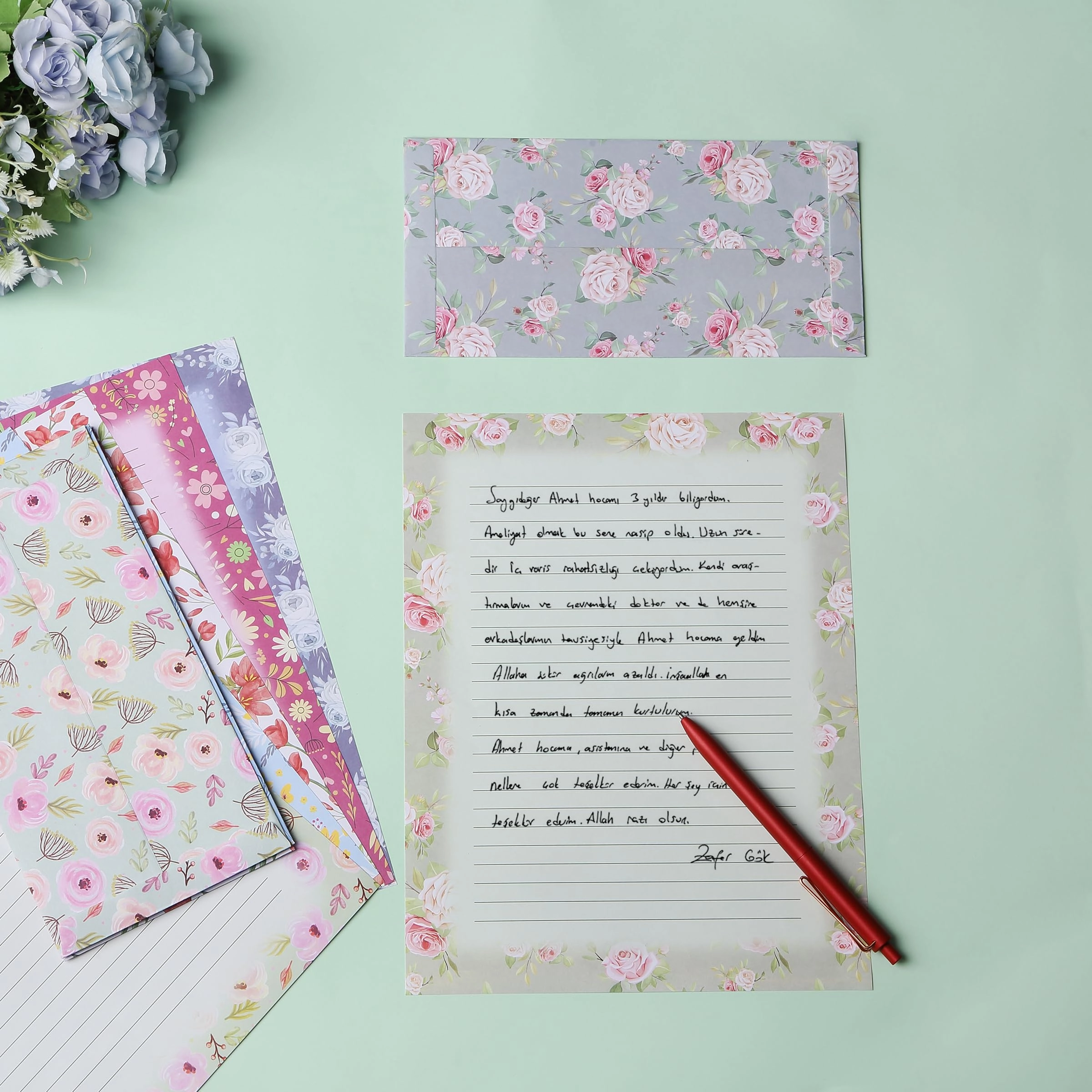 Letter Set - 30 Sheets 18 Envelopes Lined