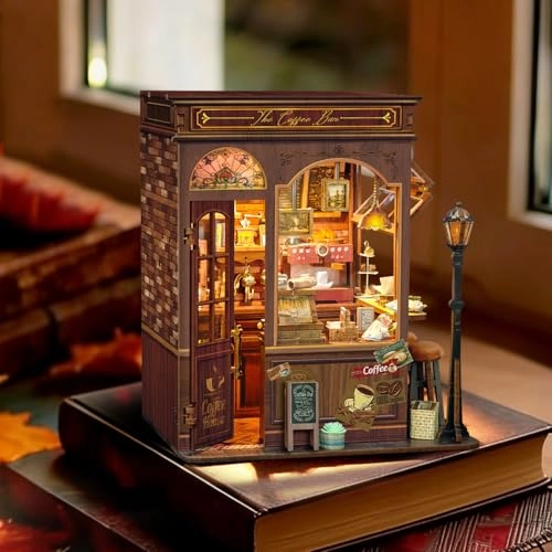 Book Nook Kit - Animal, Beach, Christmas, Fantasy, Floral, Forest, Halloween, Movie, Music, Princess 1:24