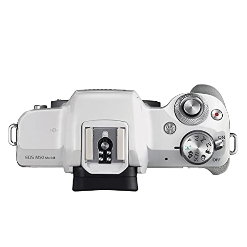 EOS M50 Mark II + EF-M 15-45mm is STM